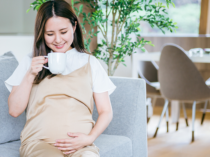妊娠中期はいつから？赤ちゃんの様子や特徴、過ごし方のポイントを解説